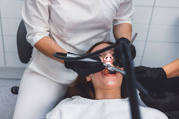 Best Weekend Emergency Dentist in Elizabeth Lake, CA